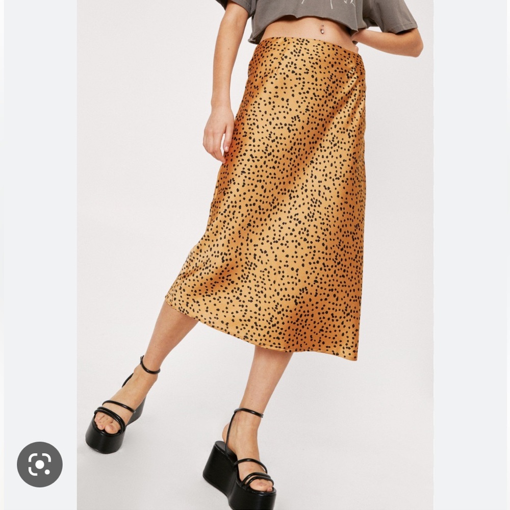 Nasty Gal bias cut skirt - size 4